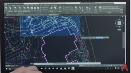 01 - The new AutoCAD 2018 features 4K monitor support, enhanced 3D speed performance tuning, big PDF workflow features and new selection options for large selections as show here. 